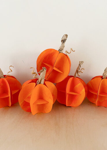 Painted Paper Pumpkins